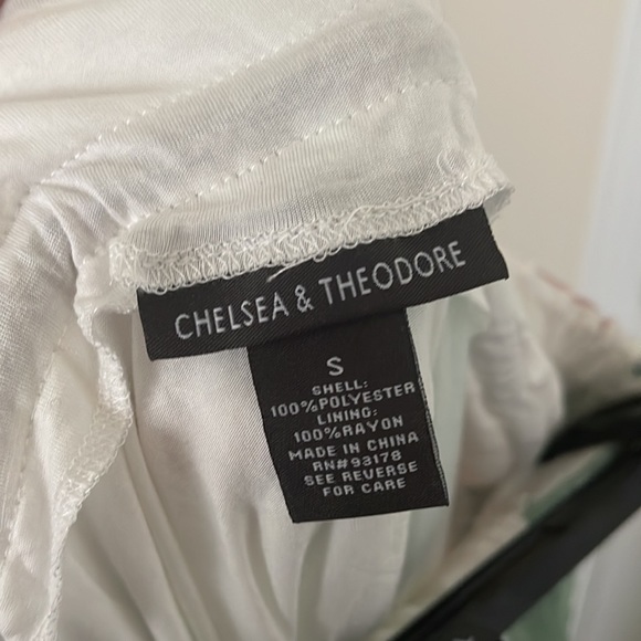 Flowy sheer pink and green skirt - Picture 4 of 5